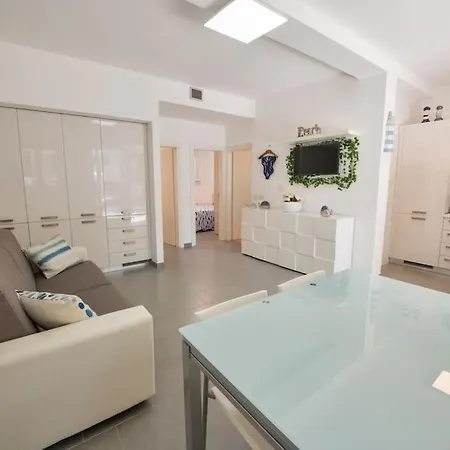 Halaveli Casa vacanze *